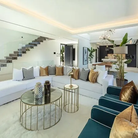 Luxury 6 Bedroom * Marbella